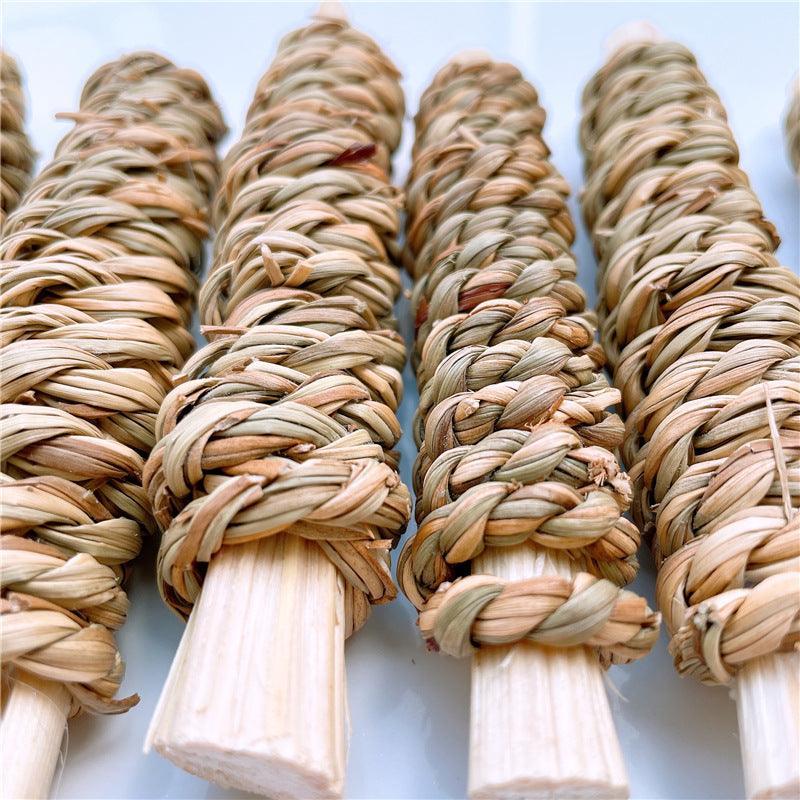 Bamboo Bliss Straw Molar Toy - Natural Water Grass And Sweet Bamboo Small Pet Grinding Toy Dog Hugs Cat